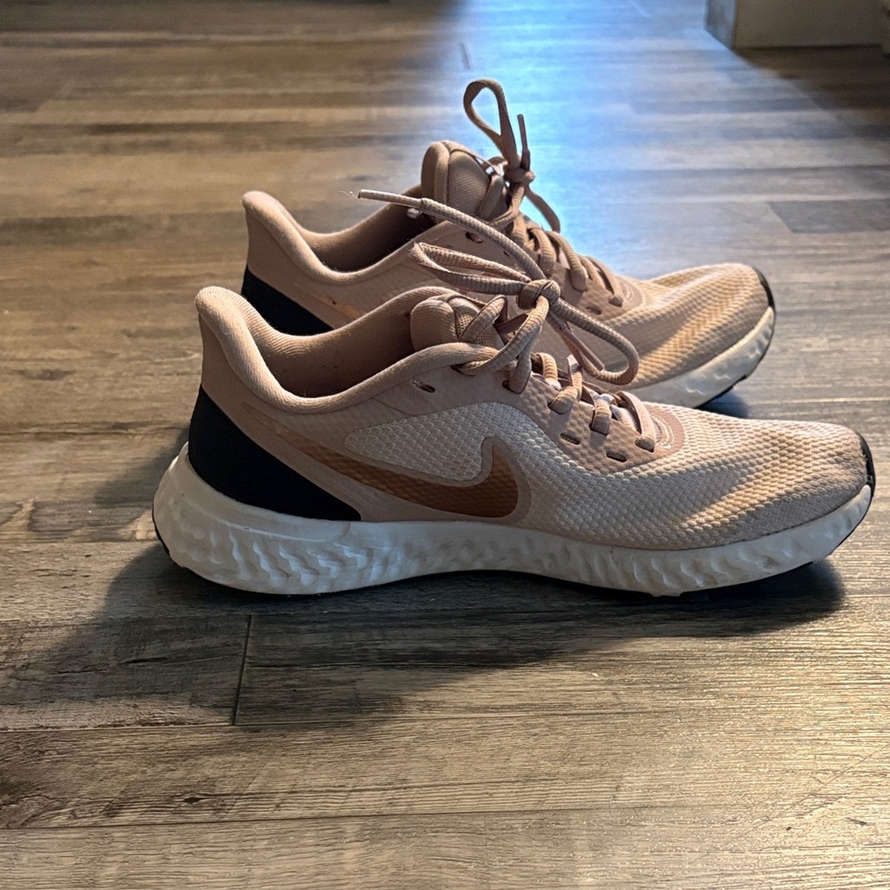 Nike Women's Blush and Black Running Shoes